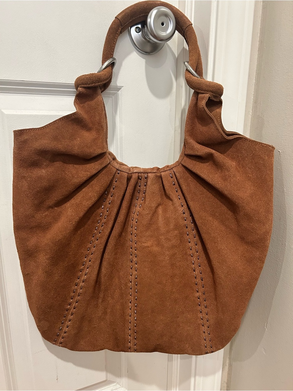 Free People Skadi Suede Scrunch
Tote Hobo Shoulder Bag-Strawberry Charm & Scarf - Picture 5 of 16